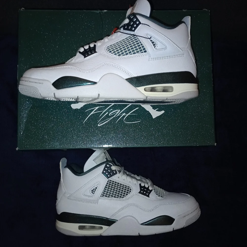 IOB EUC Air Jordan 4 Oxidized Green Mens size 9.5 - Picture 11 of 15